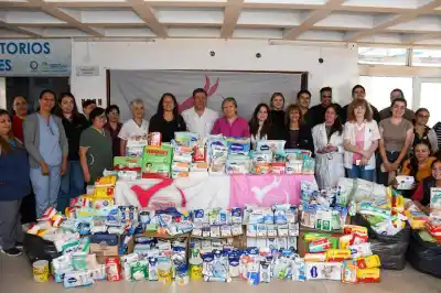 La Maratón Rosa dejó un saldo que el Hospital de la Madre y el Niño recibió este miércoles