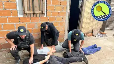 Le robaron, fue a reclamar y terminó hospitalizada: lo que encontró la policía en la casa del acusado