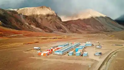 Milei elogió al RIGI en Catamarca, pero las plantas que mostró ya existían antes