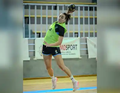 La misionera que brilló en Túnez: el título que la Selección femenina de handball trajo del otro lado del mundo