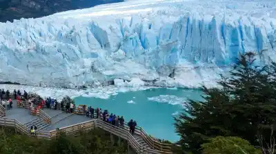 Gobierno promulgó la reforma de la Ley de Glaciares: las provincias ahora deciden