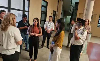 Citaciones a padres por amenazas escolares: el detalle que podría costarles caro