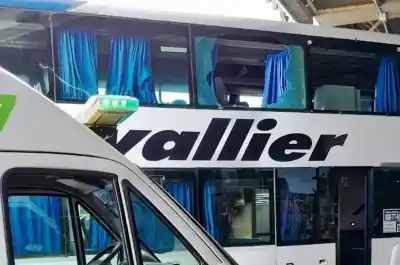 Atacaron a piedrazos un micro de larga distancia en la ruta 8 y un pasajero terminó herido