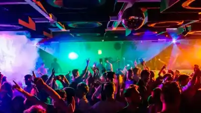 Bailaba en un boliche y se descompensó: la trágica madrugada en barrio Cabildo