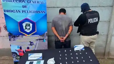 Allanamiento en un barrio de la ciudad: secuestraron cocaína y detuvieron a un hombre