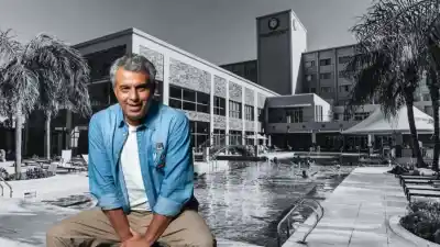 Mario Massaccesi disfruta de un lujo termal en el Gran Amerian Carlos V