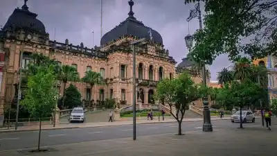 El giro fiscal que nadie esperaba: las provincias pasaron del superávit al déficit en un año