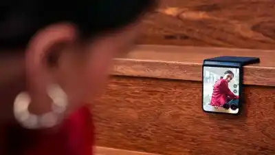Cinco claves que tenés que revisar antes de comprar un celular plegable