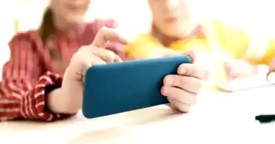 Lanzan una app en Santa Fe que promete cambiar la seguridad digital de los chicos: ¿cómo funciona?