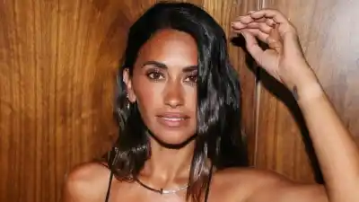 Antonela Roccuzzo inauguró el verano en Miami y el look que eligió es furor