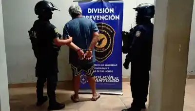 Agredió a su pareja y escapó a un descampado: lo que encontraron los motorizados al llegar