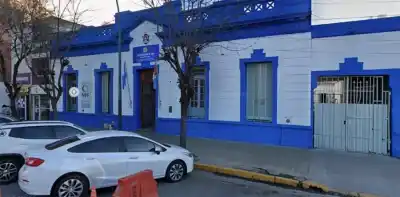 Lo llevaron detenido a la comisaría y horas después su madre recibió una noticia desgarradora
