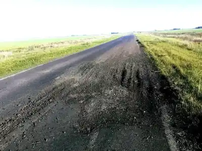 Un video de una ruta inundada expone un peligro que nadie quiere ver