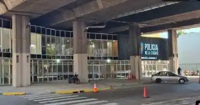 Un cartel cayó sobre un policía y su muerte estremeció a la Ciudad