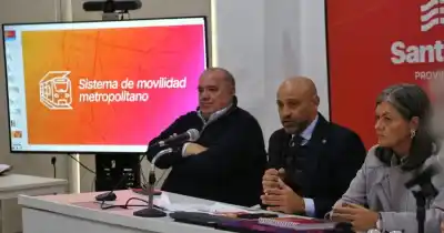 Santa Fe avanza en la creación de un tren metropolitano en Rosario: 60 kilómetros para conectar el cordón regional