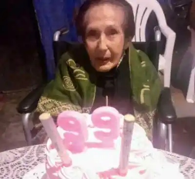 Felices 100 años Doña Dorila del Carmen Aguirre