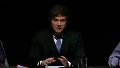 El debate sobre Keynes terminó con una frase que nadie esperaba: “Así está Europa, al borde del exterminio”