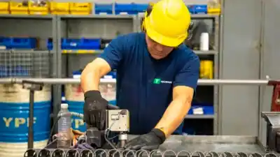 Industria en llamas: el dato que anticipa un repunte y la advertencia que nadie quiere escuchar
