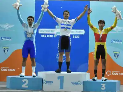 Tiago Olarte conquistó la Medalla de Plata en el Argentino de Pista