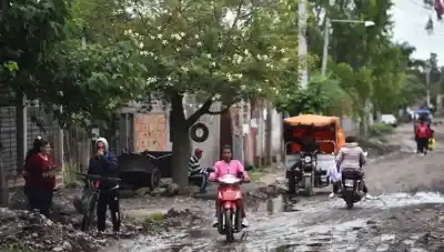 Enfermera y su hijo de 8 años postrados: el drama que se vive en tres barrios del sur