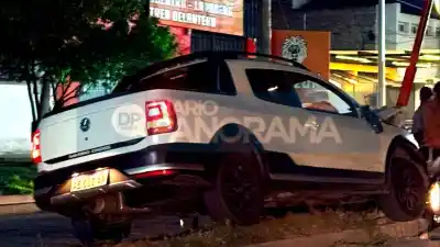 Chocó contra otro vehículo y el estado de su camioneta dejó a todos helados