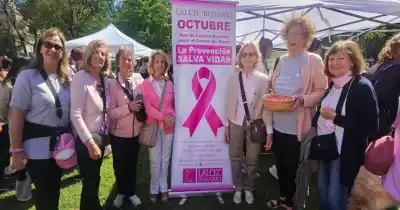 Lalcec Rosario abre un taller gratuito de automaquillaje para mujeres con cáncer: cómo anotarse