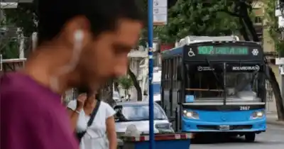 Atención: cómo funcionarán los servicios este viernes 1° de mayo en la ciudad