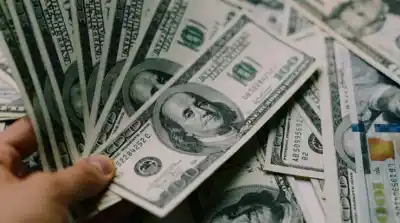 El dólar quebró la racha alcista: ¿qué pasó en el mercado y cuánto compró el BCRA?