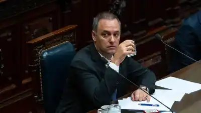 Adorni rompió el silencio y lanzó una advertencia que nadie esperaba