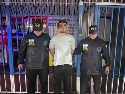 Entró como turista, pero nunca se fue: el misterioso ciudadano ruso que cayó en Lanús