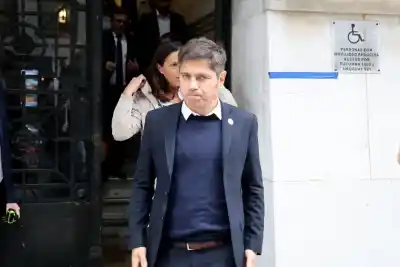 La agenda secreta de Kicillof: un viaje a Córdoba y una visita a una fábrica de alfajores