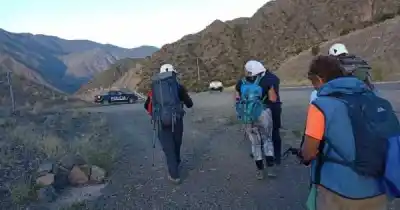 Tres mujeres quedaron atrapadas en el cerro Nahuel y lo que ocurrió después sorprendió a los rescatistas