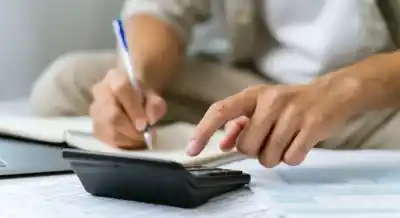 El blanqueo laboral que perdona el 70% de la deuda y elimina multas: cómo acceder