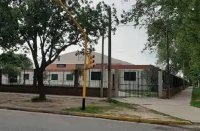 Murió en el baño de su escuela: la autopsia reveló la causa del trágico desenlace