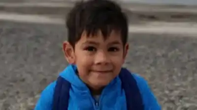 Empapelaron las calles de Comodoro con los rostros de los acusados y el pedido es desgarrador