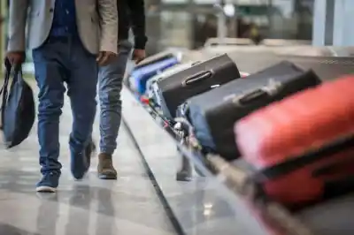 Aerolíneas Argentinas elimina el equipaje de mano gratuito: ¿qué pasa con los pasajes ya comprados?