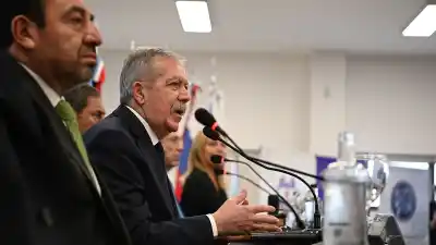 Elías Suárez encabezó un encuentro internacional sobre cibercrimen que expuso un alarmante detalle