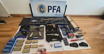 Allanamientos en Mendoza por una red de venta ilegal de armas que operaba en 13 provincias