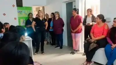 Lanzan un taller para embarazadas en La Banda: lo que enseñarán y el dato clave para anotarse
