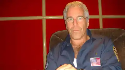 El hallazgo oculto en una novela gráfica que reaviva el misterio de la muerte de Epstein
