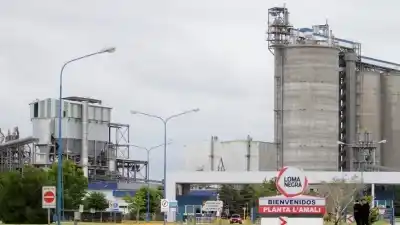 Loma Negra para un horno por seis meses: el gremio advierte sobre el impacto en el empleo