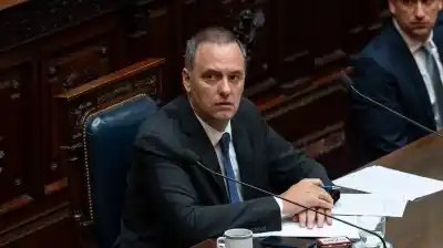 Manuel Adorni rompió el silencio en medio de la investigación y lanzó una frase que lo cambia todo