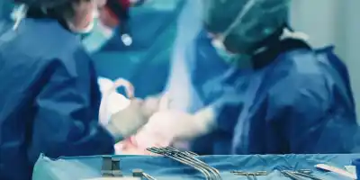 La técnica que salvó 55 millones de vidas y empezó con una cirugía en 1967