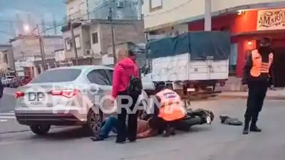 Chocó contra un auto en plena avenida y lo que dijeron los médicos sobre sus lesiones sorprendió a todos