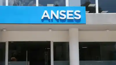 ANSES define quiénes cobran hoy: la lista completa de pagos que tenés que revisar