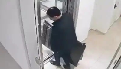 Alquiló un departamento por plataforma y desapareció con todo: lo que las cámaras captaron