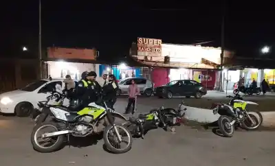 Impacto en Ranchillos: patrullero y moto chocan y una nena de 6 años termina grave