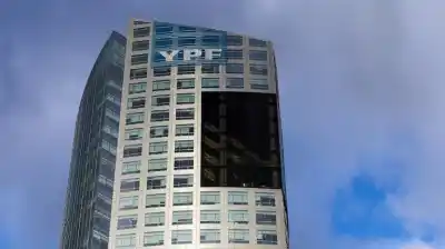 El fondo Burford contra las cuerdas: el recurso desesperado que presentó en EE.UU. tras el fallo por YPF