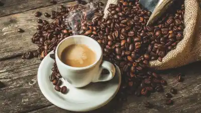 El café se tomó todo: cuántas tazas toma cada argentino y el dato que revela un cambio de hábito