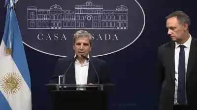 El respaldo de Milei a Adorni que dejó tranquilo a Caputo: “Me deja tranquilo la actitud del Presidente”